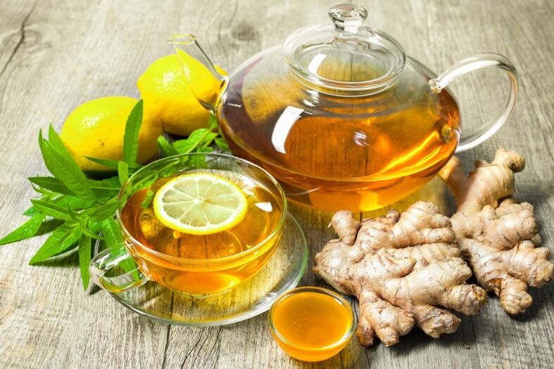 El té de limón y jengibre ayudará a poner en orden el metabolismo de un hombre. 